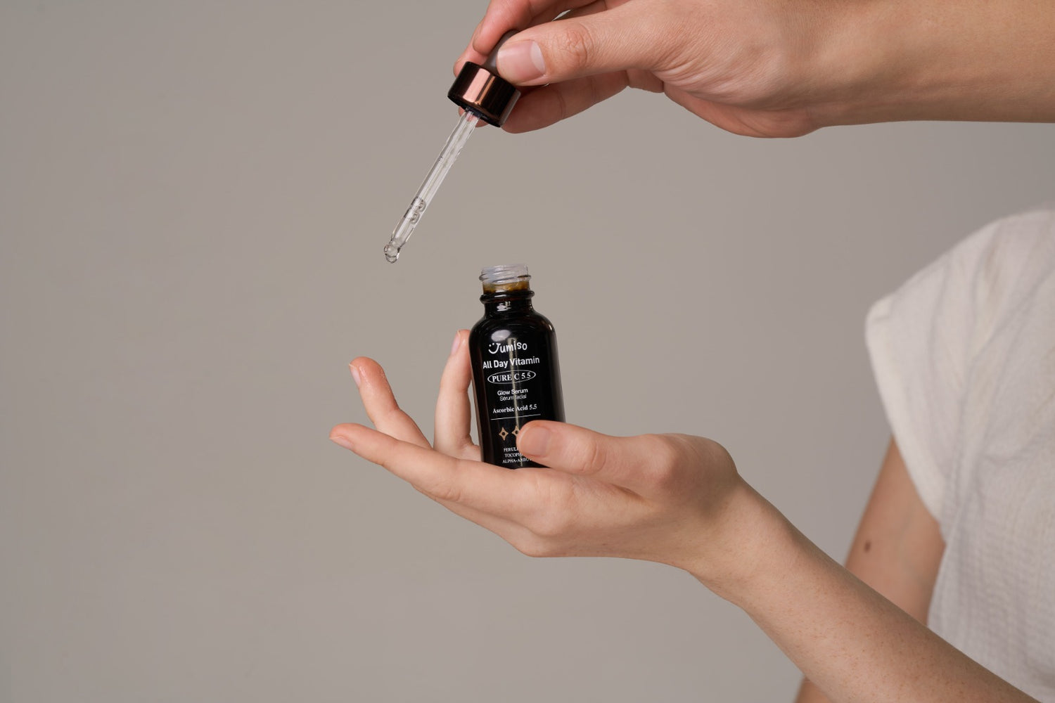 سيروم لتفتيح البقع الداكنة ـ JUMISO All Day Vitamin Pure C 5.5 Glow Serum 30ml 